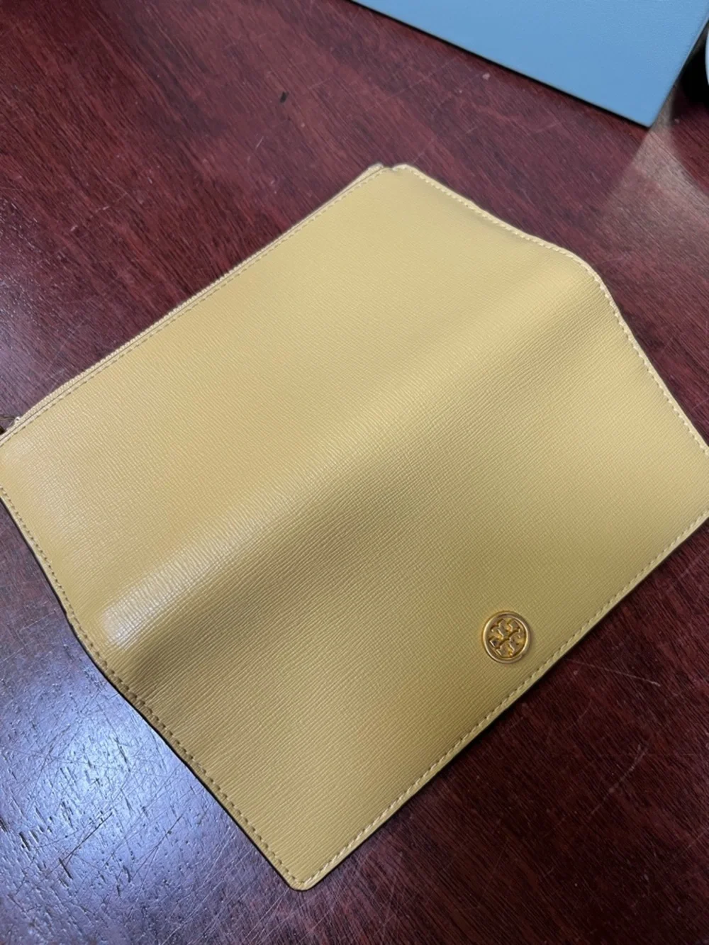 Tory Burch Light Yellow Robinson Colorblock Wallet - Picture 9 of 9
